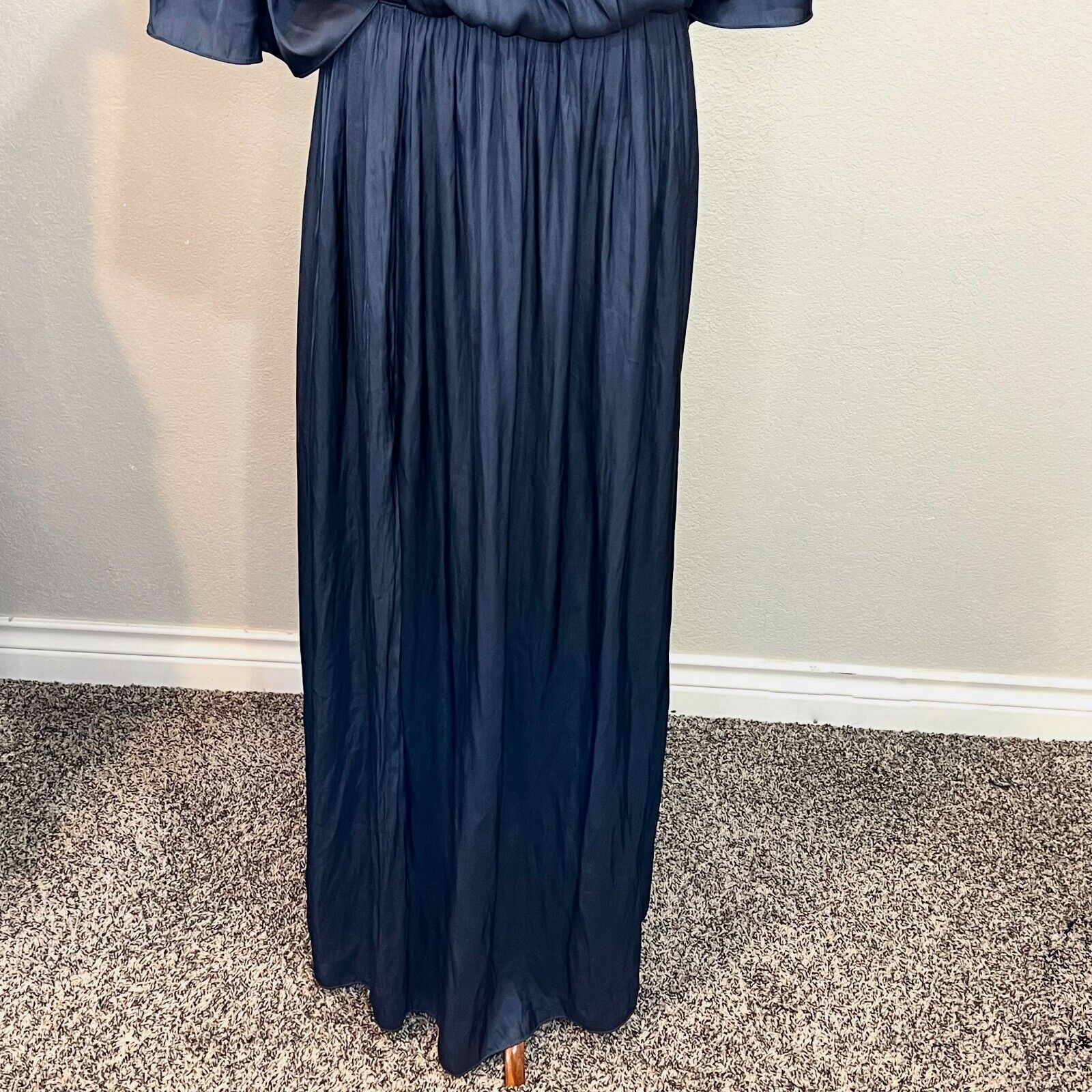 Halston Heritage Navy Blue Flowy Off-the-Shoulder Smocked Gown Size Large NEW