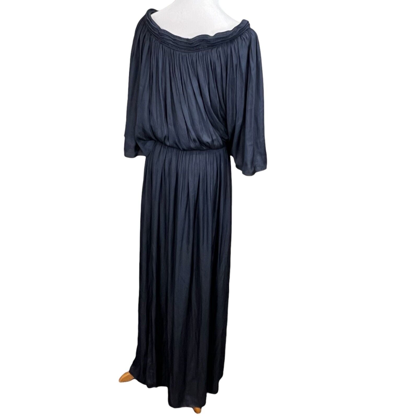 Halston Heritage Navy Blue Flowy Off-the-Shoulder Smocked Gown Size Large NEW