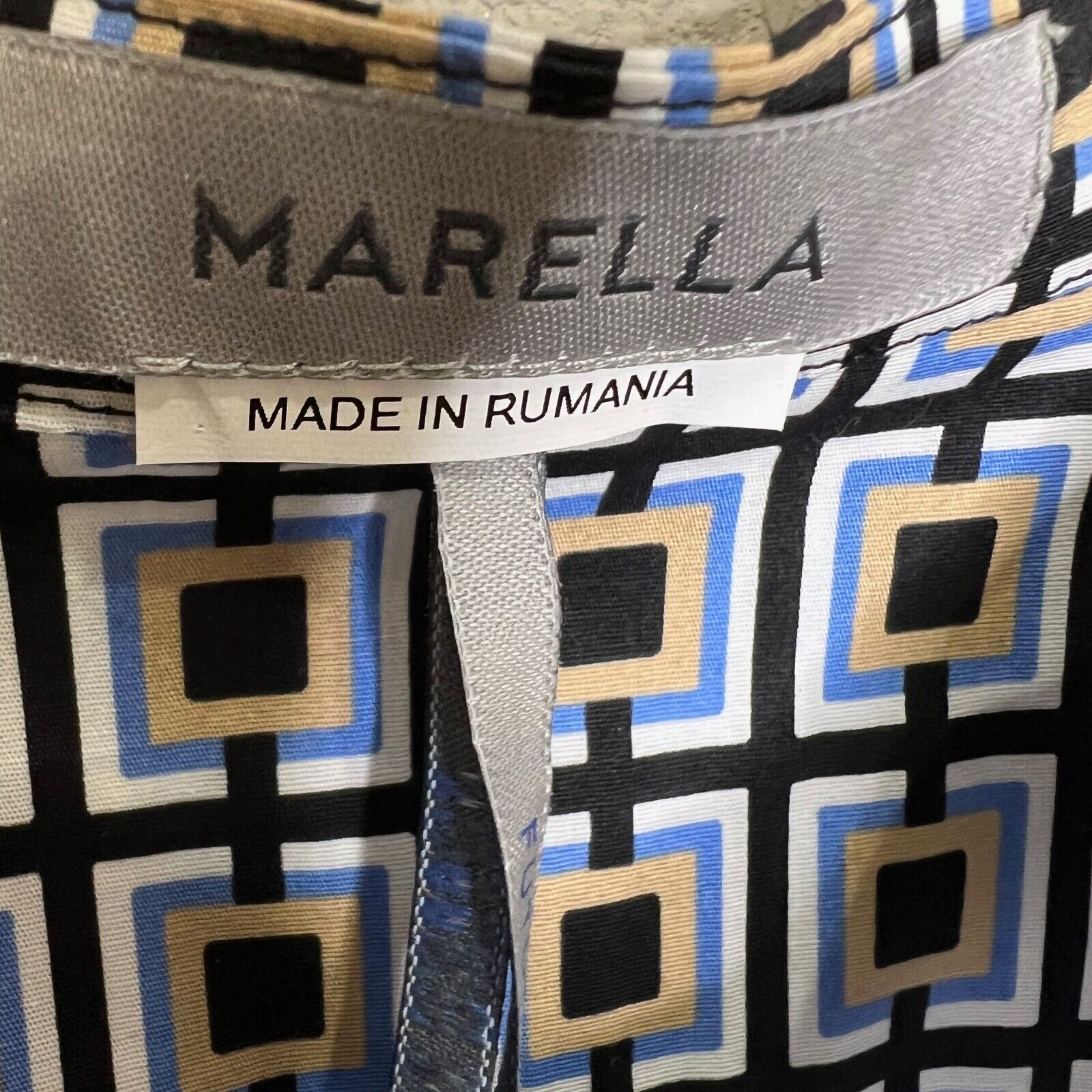 Marella Multicolor Geometric Sleeveless Round Neck Linz Blouse Top Size 4 NEW
