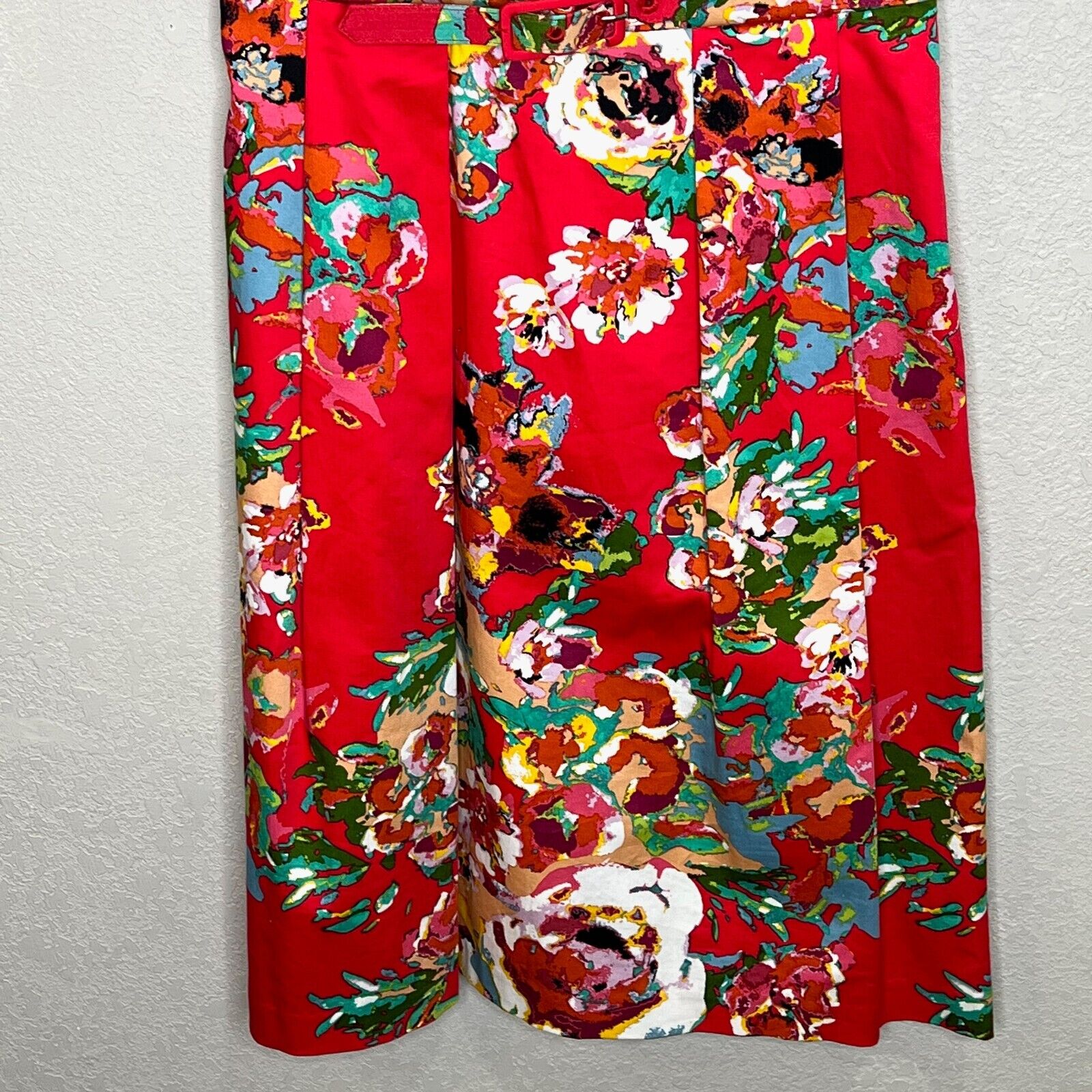 Adrianna Papell Sleeveless Red Floral Sleeveless Dress w Belted Waist Size 4