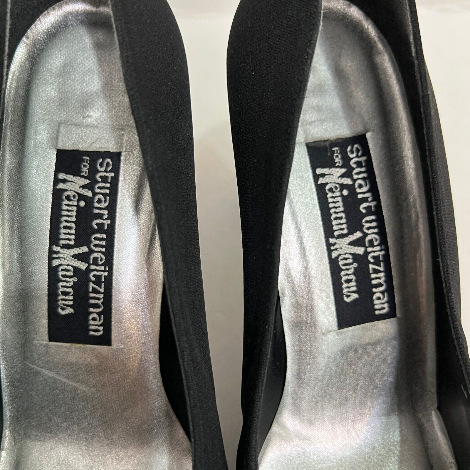 Stuart Weitzman Neiman Marcus Black High Heel Shoes Pumps w Rhinestones Size 6