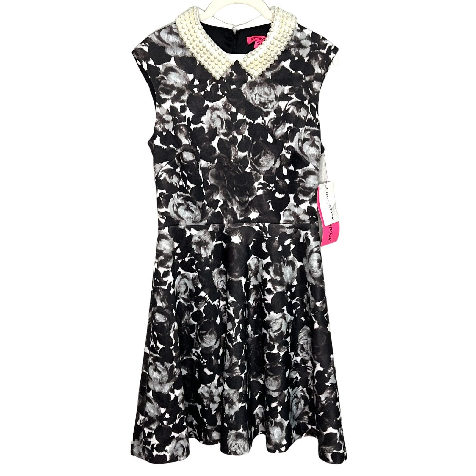 Betsey Johnson Black White Floral Rose Pearl Color Dress Size 6 NEW $158