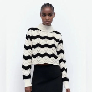 Zara Black White Chevron Wave Mock Neck Cropped Sweater Size Medium