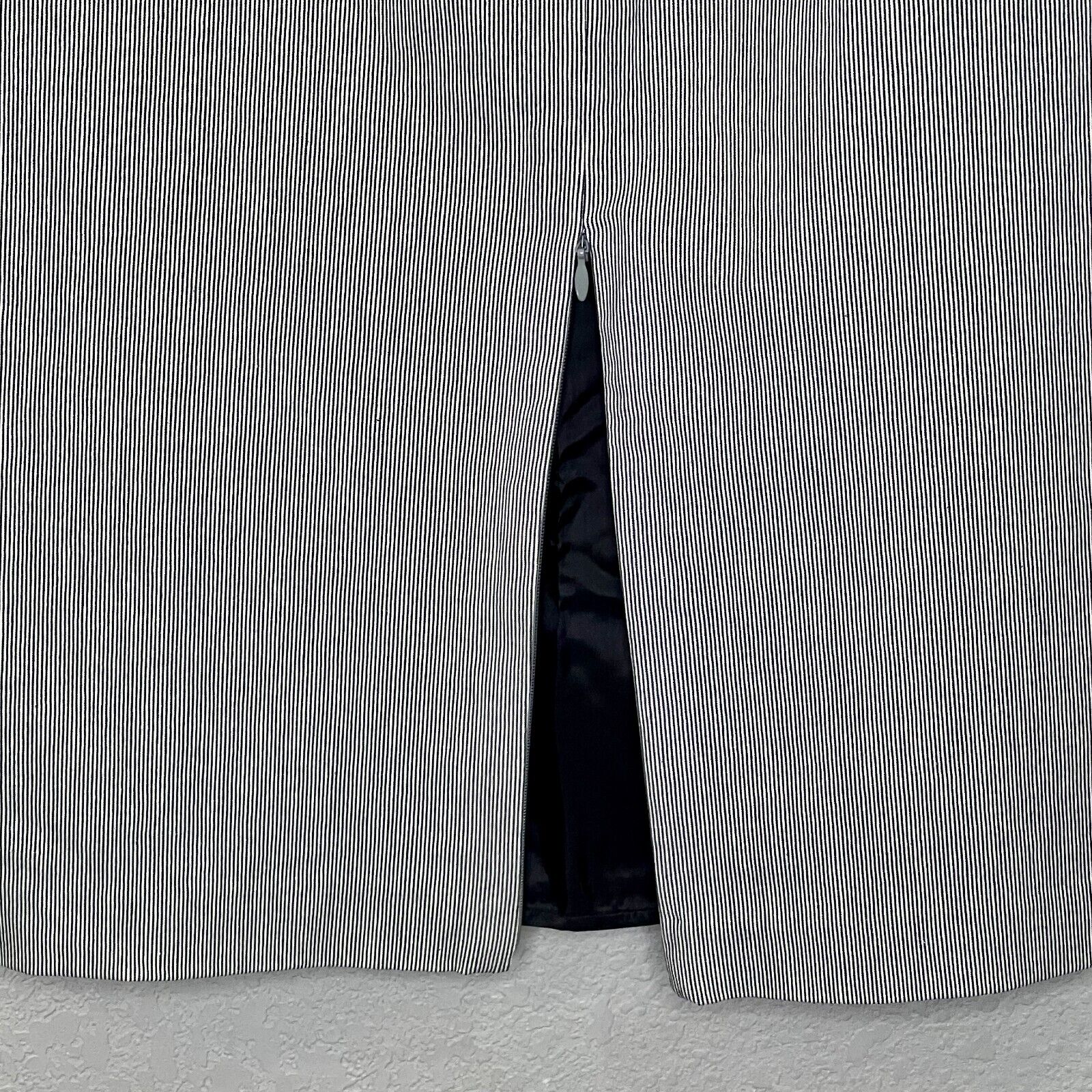 Robert Rodriguez Black Pin Striped Buckle Pencil Skirt Size 8 NEW