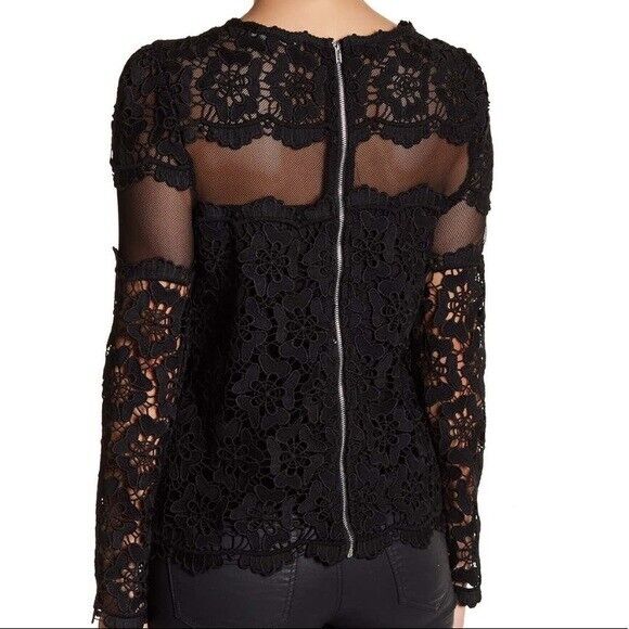 Romeo & Juliet Couture Black Lace Blouse Top Size Medium
